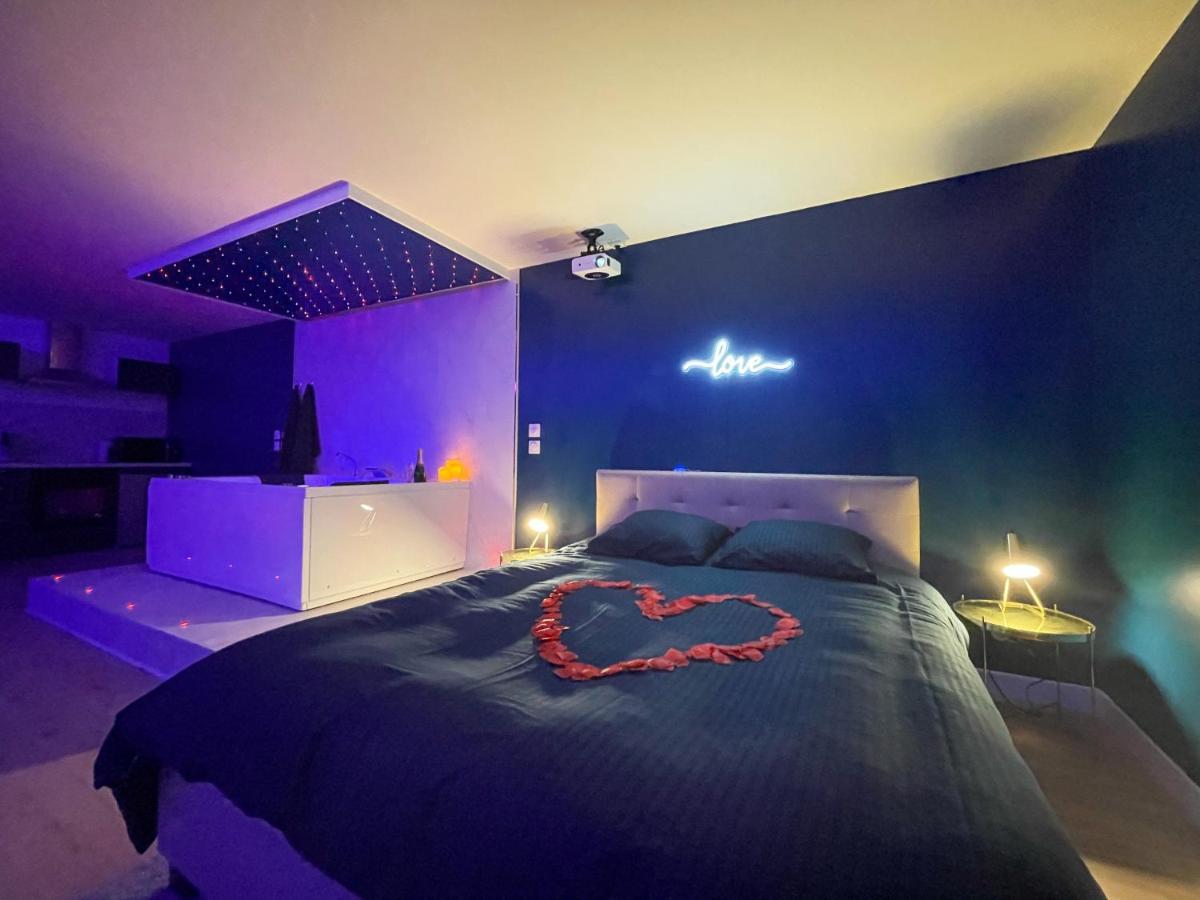 Spa Sous Les Etoiles - Cinema - Netflix - Parking - Gare Amiens Exterior photo